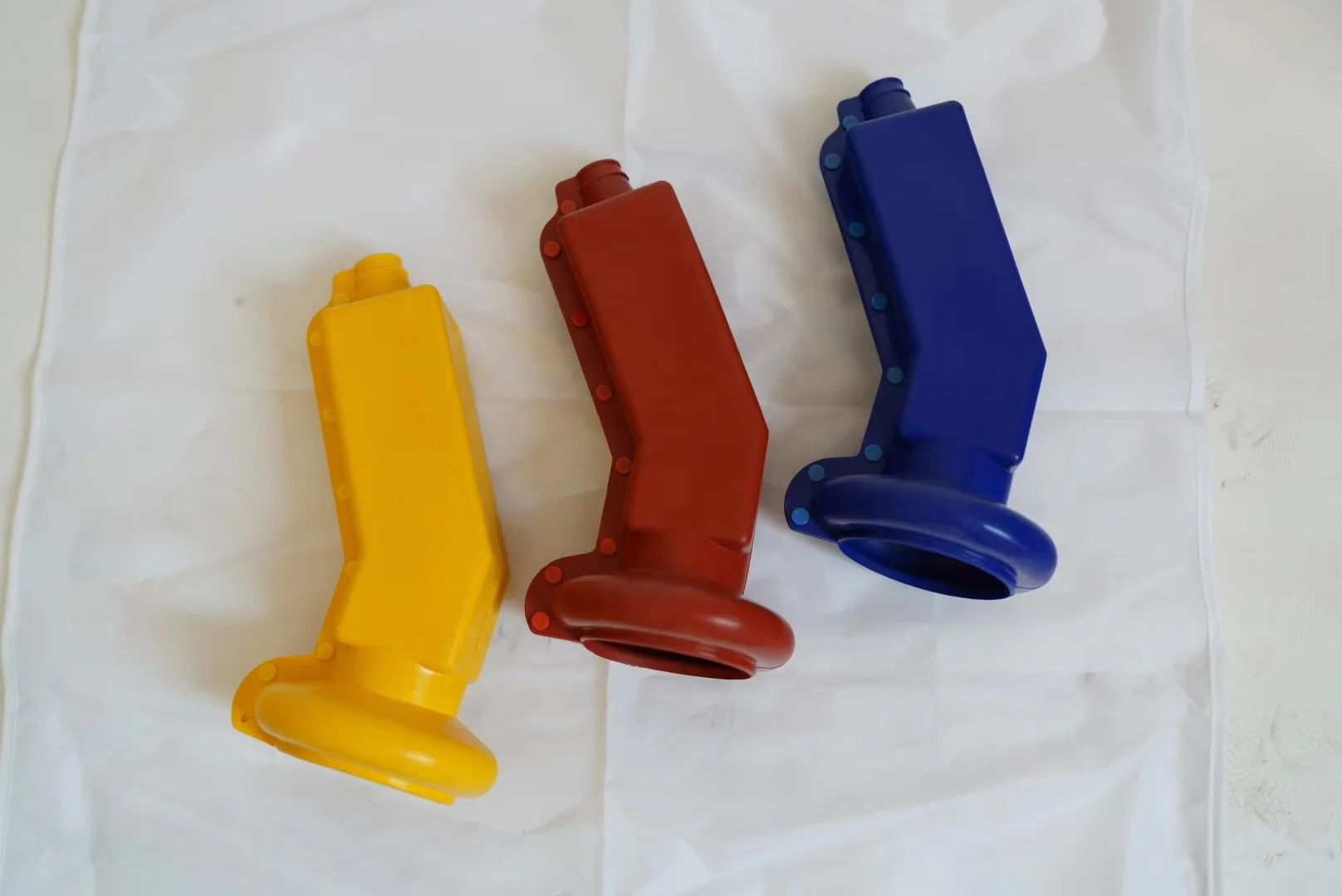 High voltage Low voltage  Insulated Porcelain Bottle Low Price Manufacturer Production And Sales Transformer Sheath