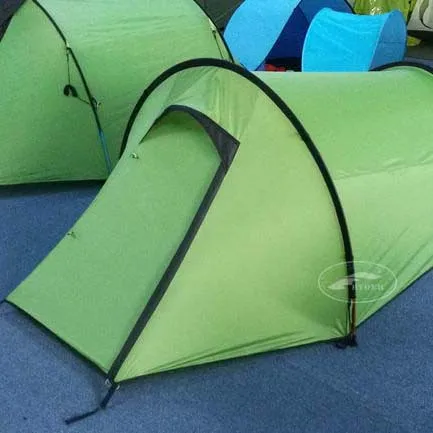 Best Seller Outdoor Waterproof Aluminum Frame Flame Retardant 2 Person Double Wall Classic Tunnel Tent Camping Gear