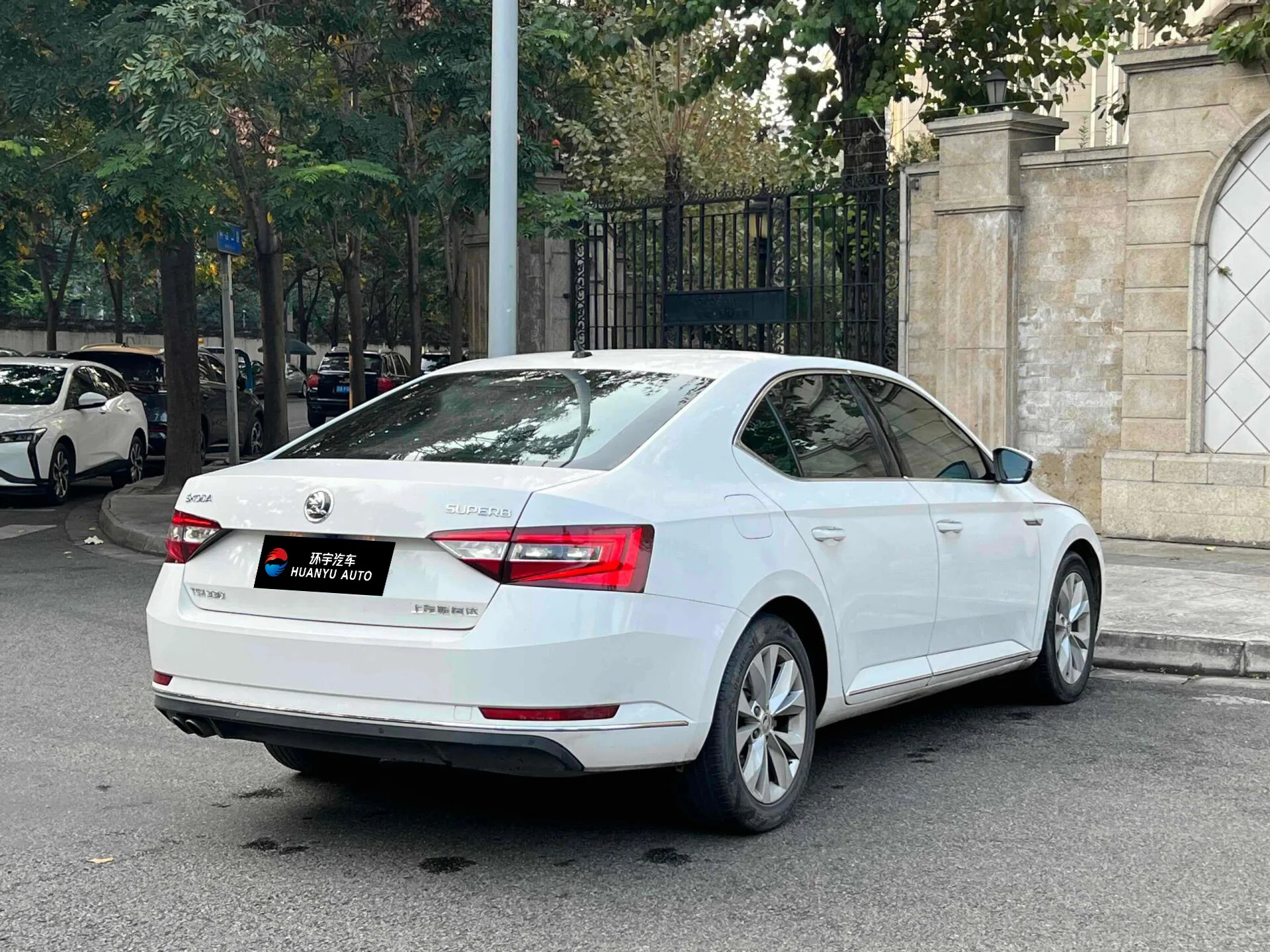most popular Volkswagen Skoda Superb 1.4T Midsize 2023 2024 Gasoline Car TSI280 DSG Skoda Superb china