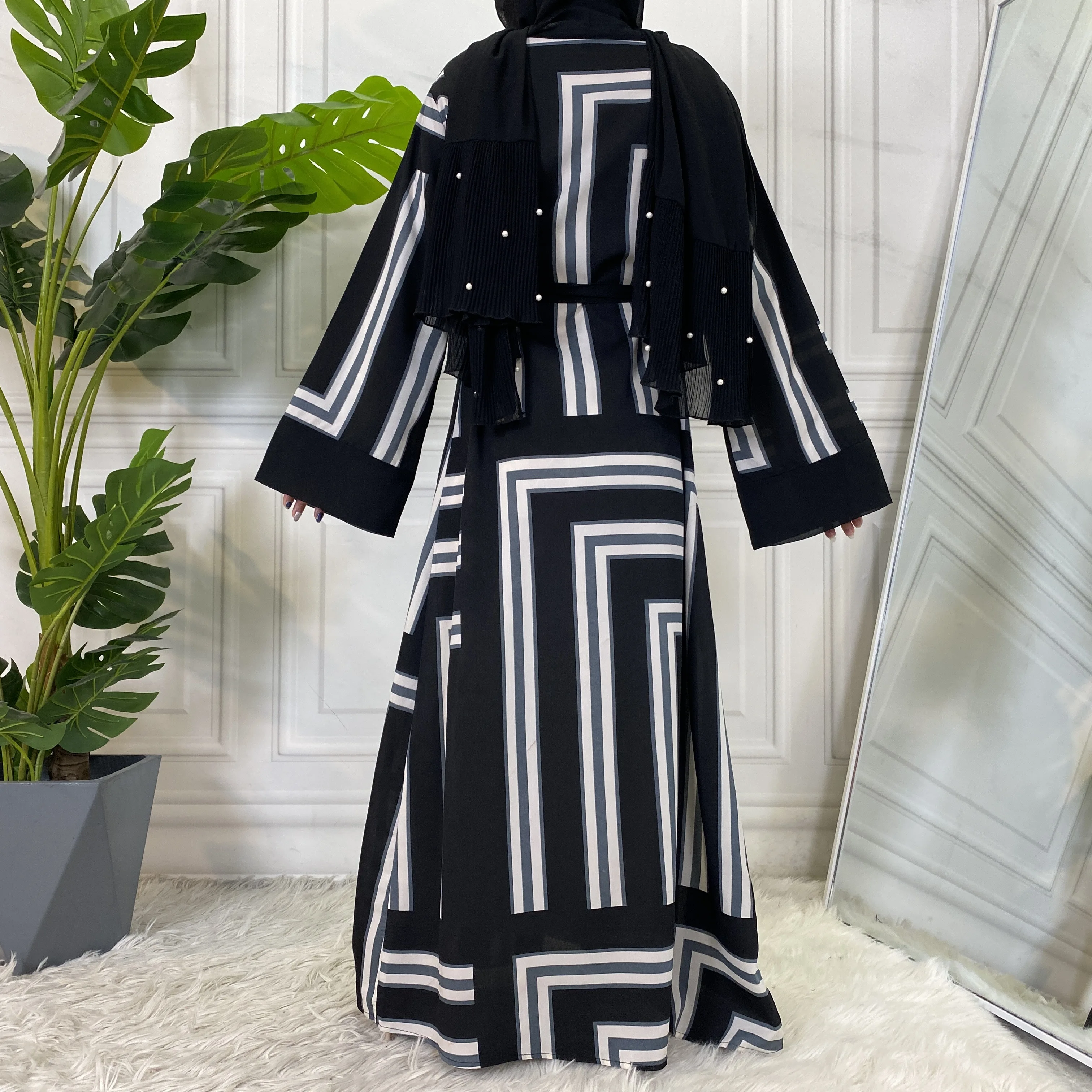 1666# Limited stock digital printing open abaya with matching belt long sleeve dubai kaftan for women