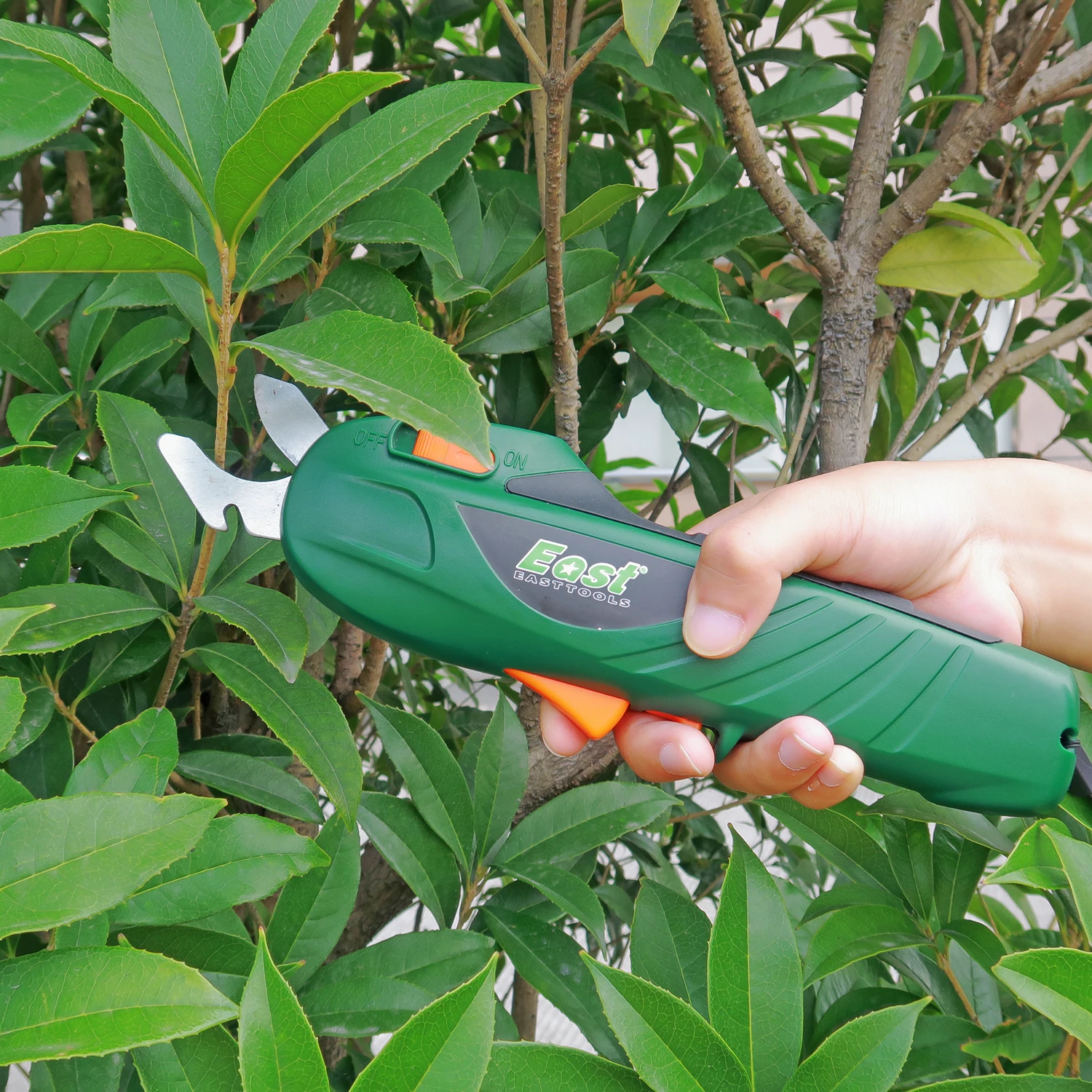 Strong Stainless electric garden tree wood handle pruner