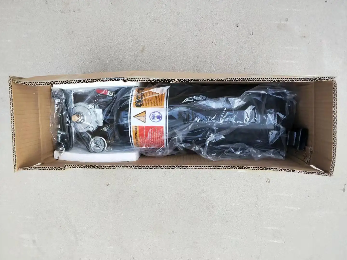 9L tire bead seater blaster