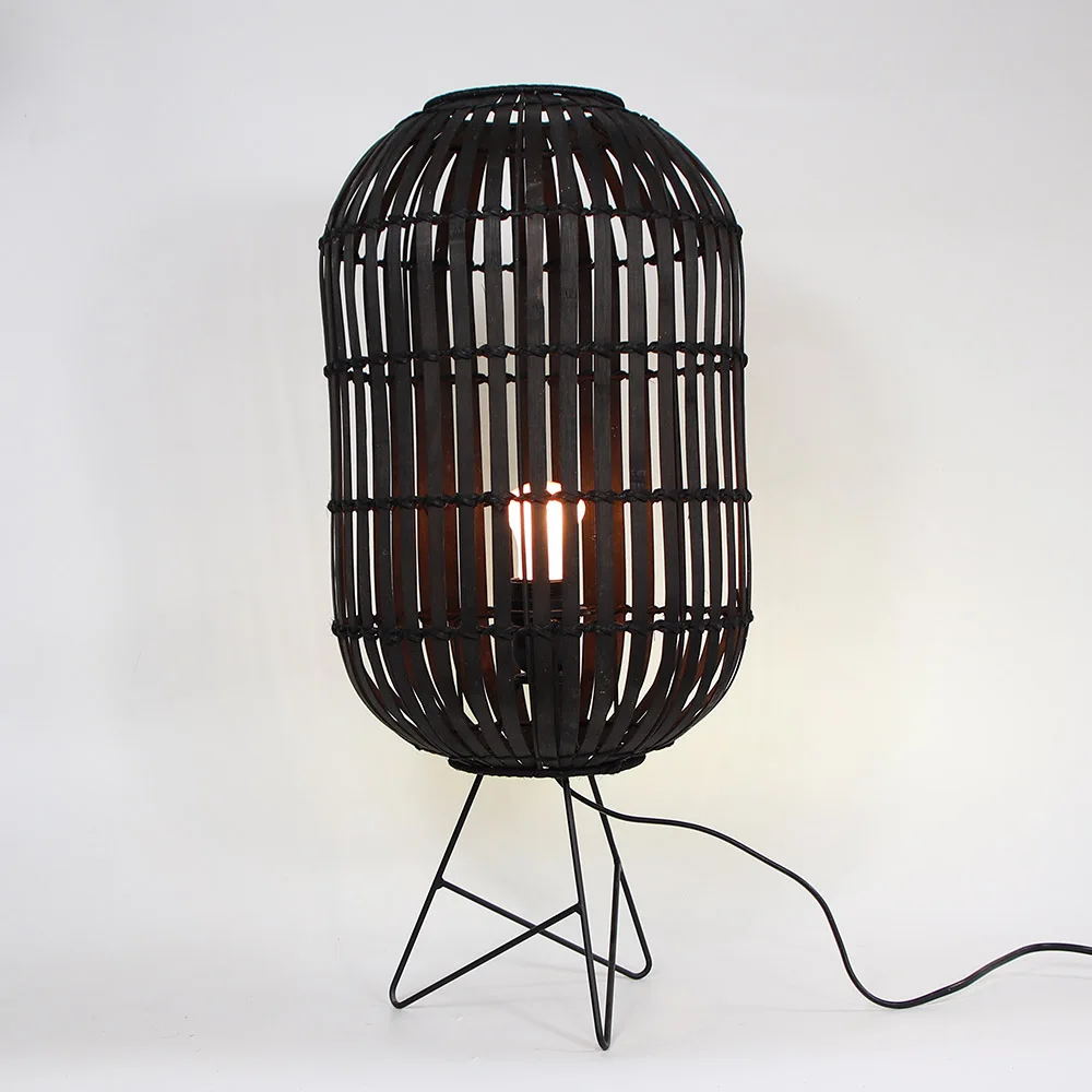 11.4 Inch Small Brown Retro Natural Rattan Bamboo Table Lamp Design Suitable for Bedside Bedroom Nightstand