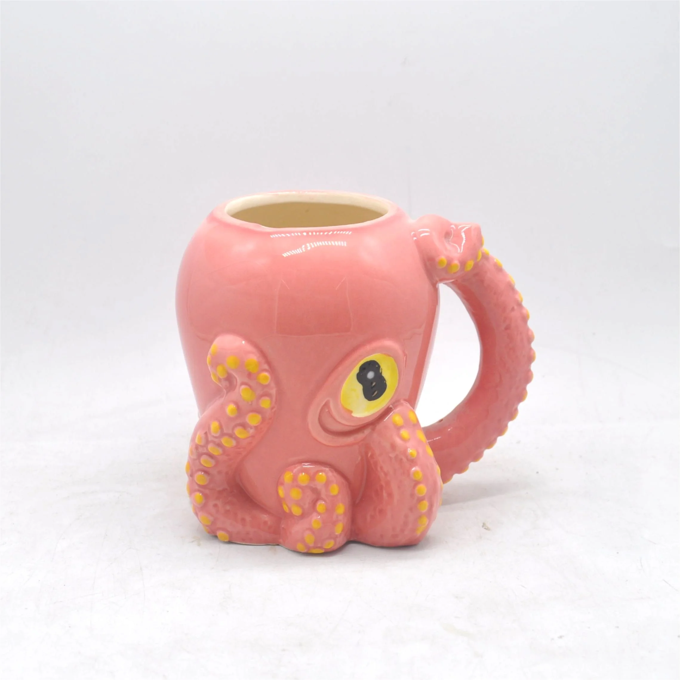 Wholesale 3D Ceramic Cat Mug - Dolomite Stoneware with Hand-painted Design & Customizable Grip
