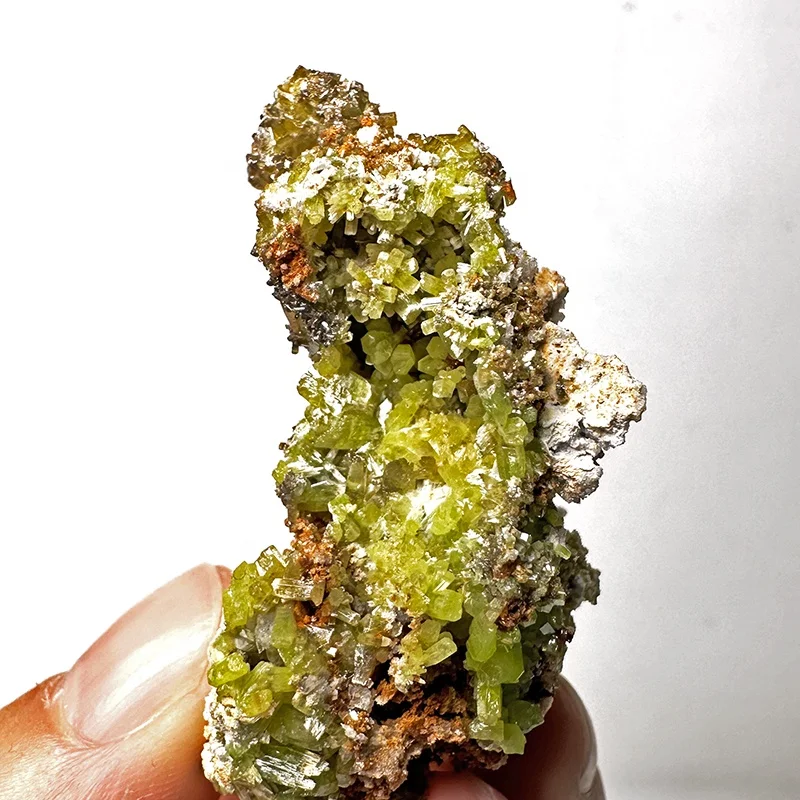 Wholesale natural healing pyromorphite mineral specimen raw crystal stone for decoration
