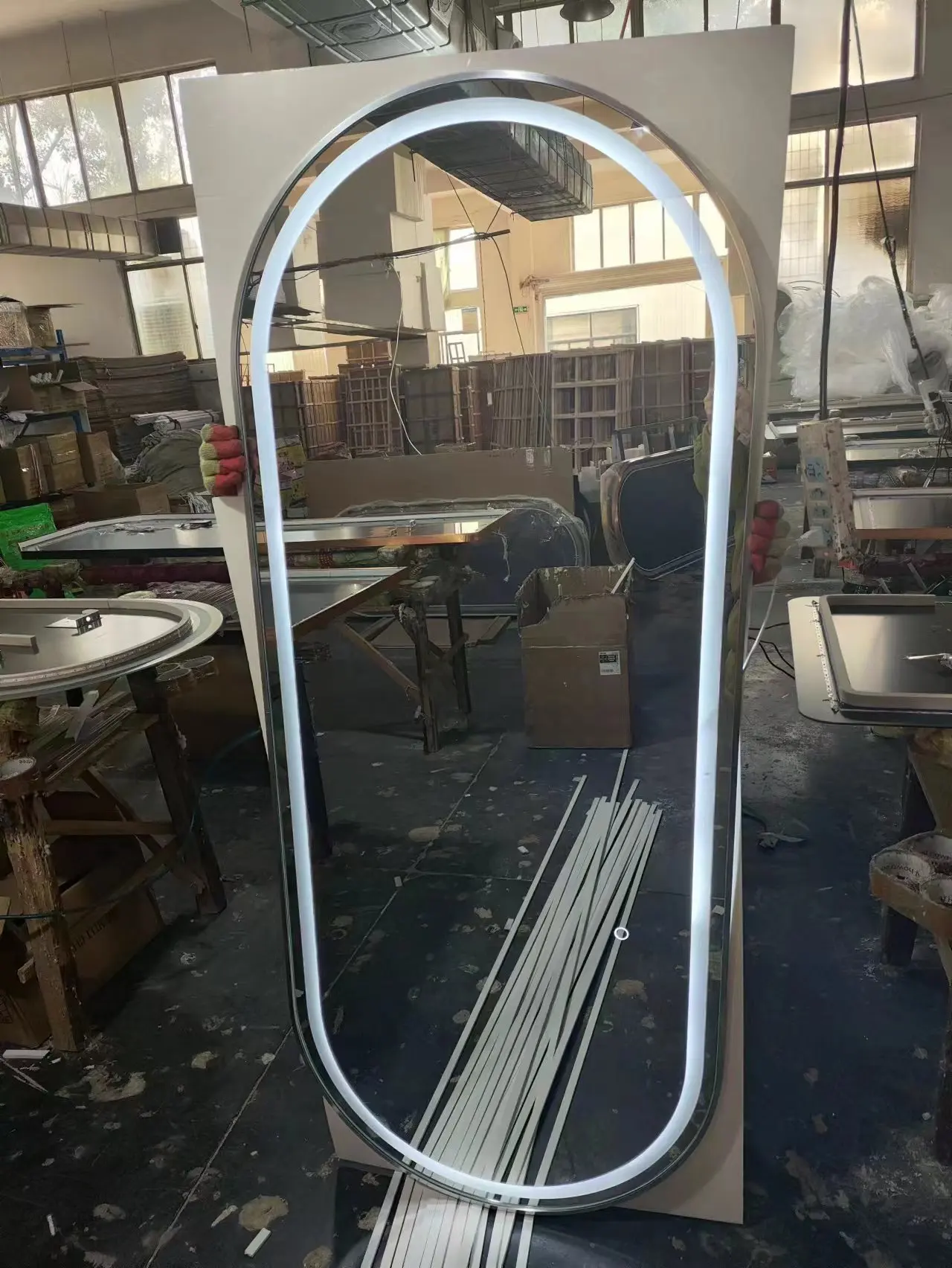 Barber Shop Mirror Hair Salon Special Led With Light Wall Mounted Simple European Style Hair Cutting Mirror Salon Mirror