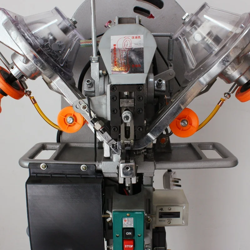 Chinese enterprises wholesale popular automatic plastic buckle rivets machine button machine