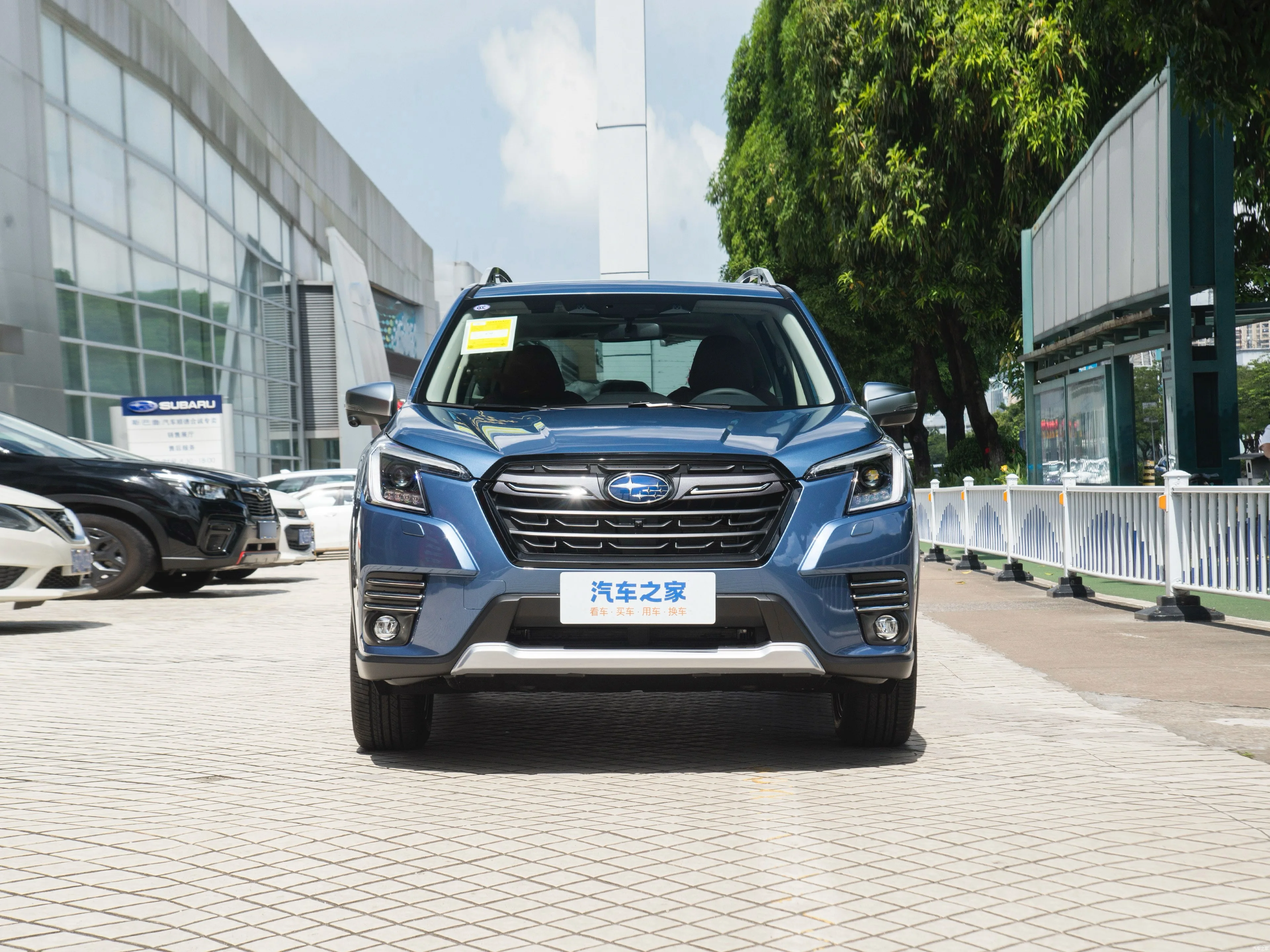 2024 Subaru FORESTER Deluxe Edition 5-дверный внедорожник 5-местный газовый/бензиновый 2.0i кожаные сиденья задняя камера левое Рулевое управление
