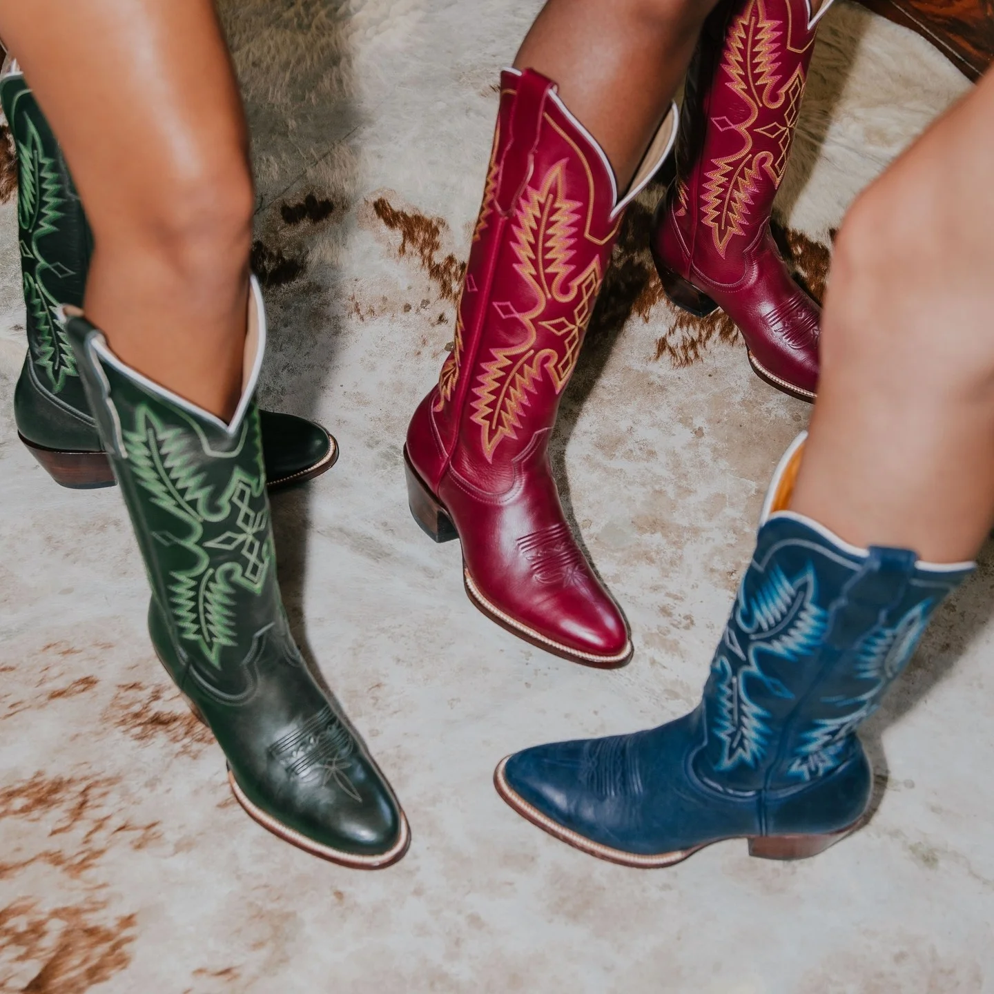 BUSY GIRL XY4355 western boots leather embroidery knee high cowboy boot outdoor horse party shoes thick heels women boots cowboy