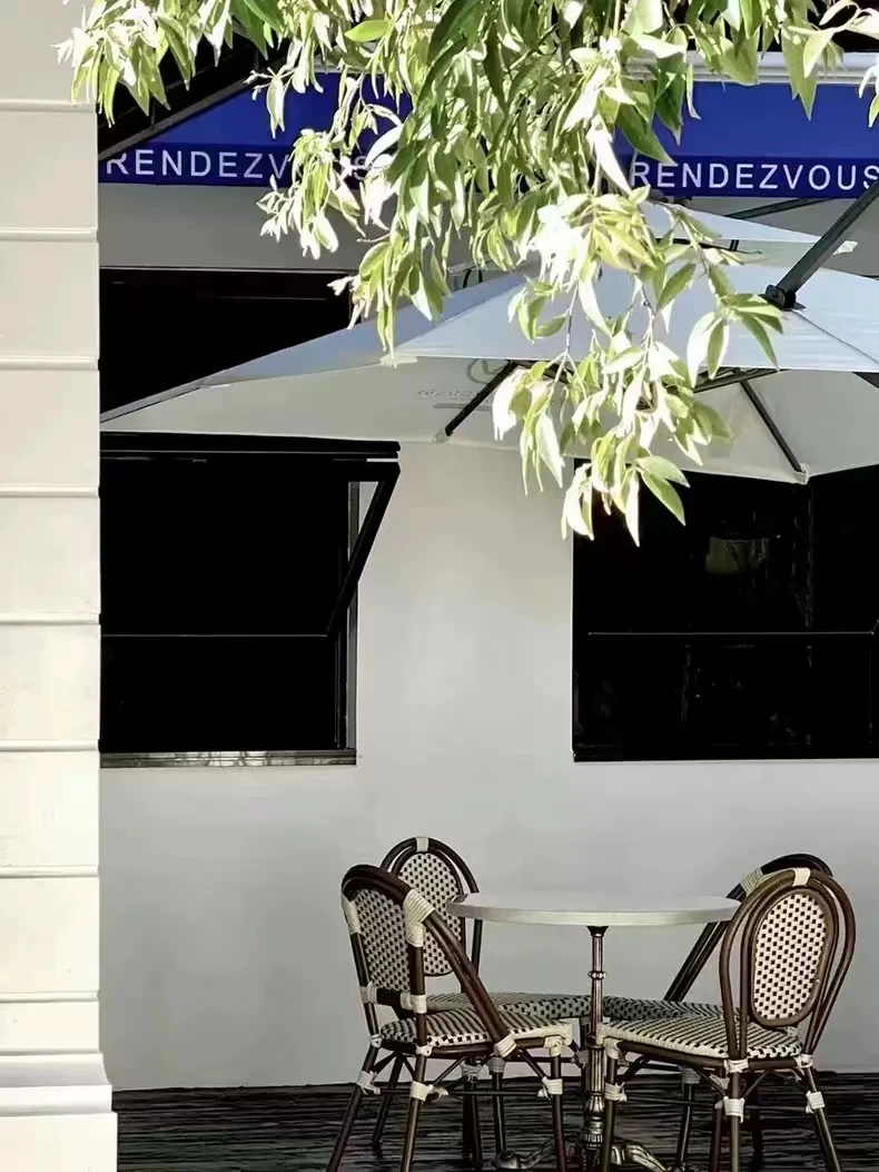 Wholesale Vintage Furniture Outdoor French Rattan Bistro Parisian Chairs For Cafe Restaurant Chair Bistro