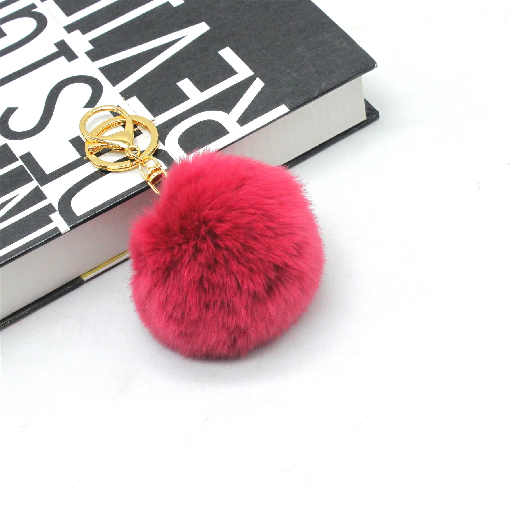 High-quality Fluffy Pompom fur ball keychain gift