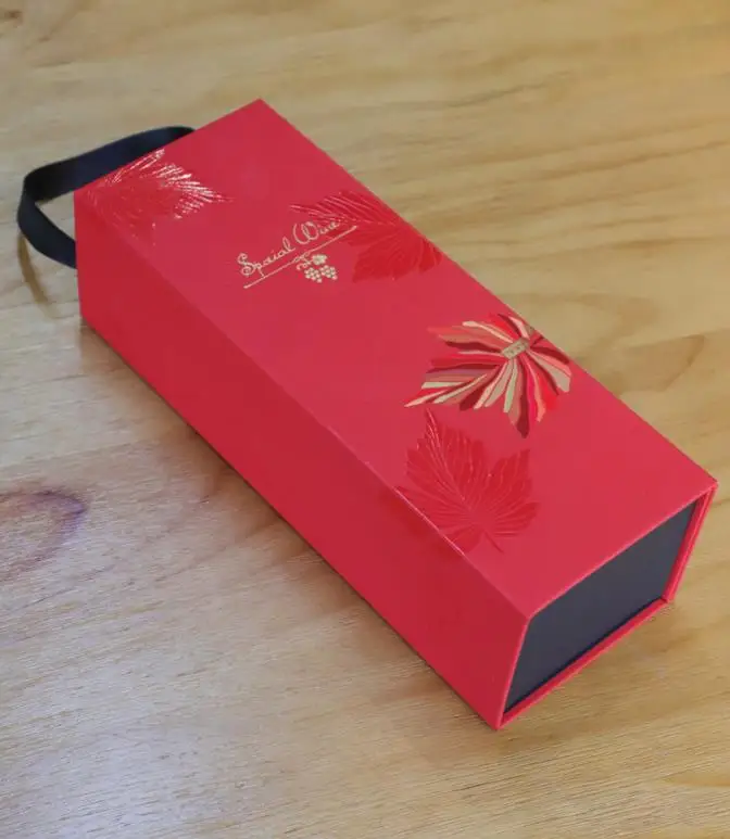 Custom Printed Paper Magnetic Single Wine Bottle Gift Packaging Box Folding Package