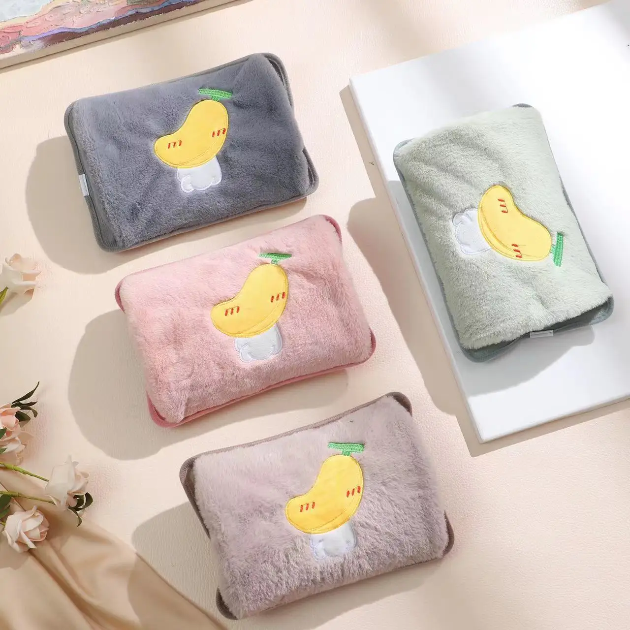 Beauty Packaged Rechargeable Hot Water Bag Hand Warmer Hot Water Bottle Plush Warming Electric Hot Water Bag