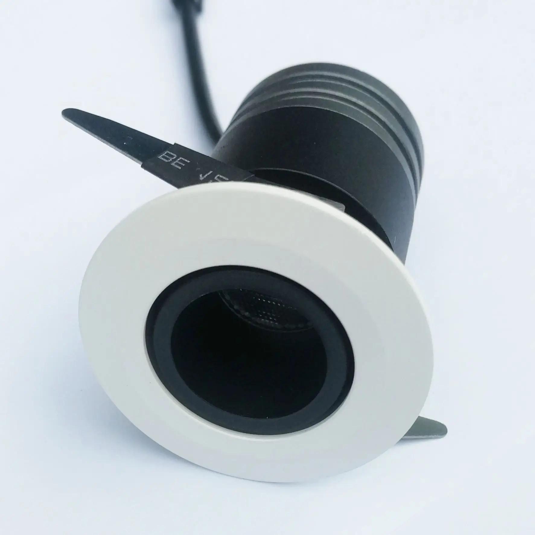 High Quality Modern 5W 7W 10W Adjustable Trimless Ceiling Anti Glare Led Recessed Spotlight