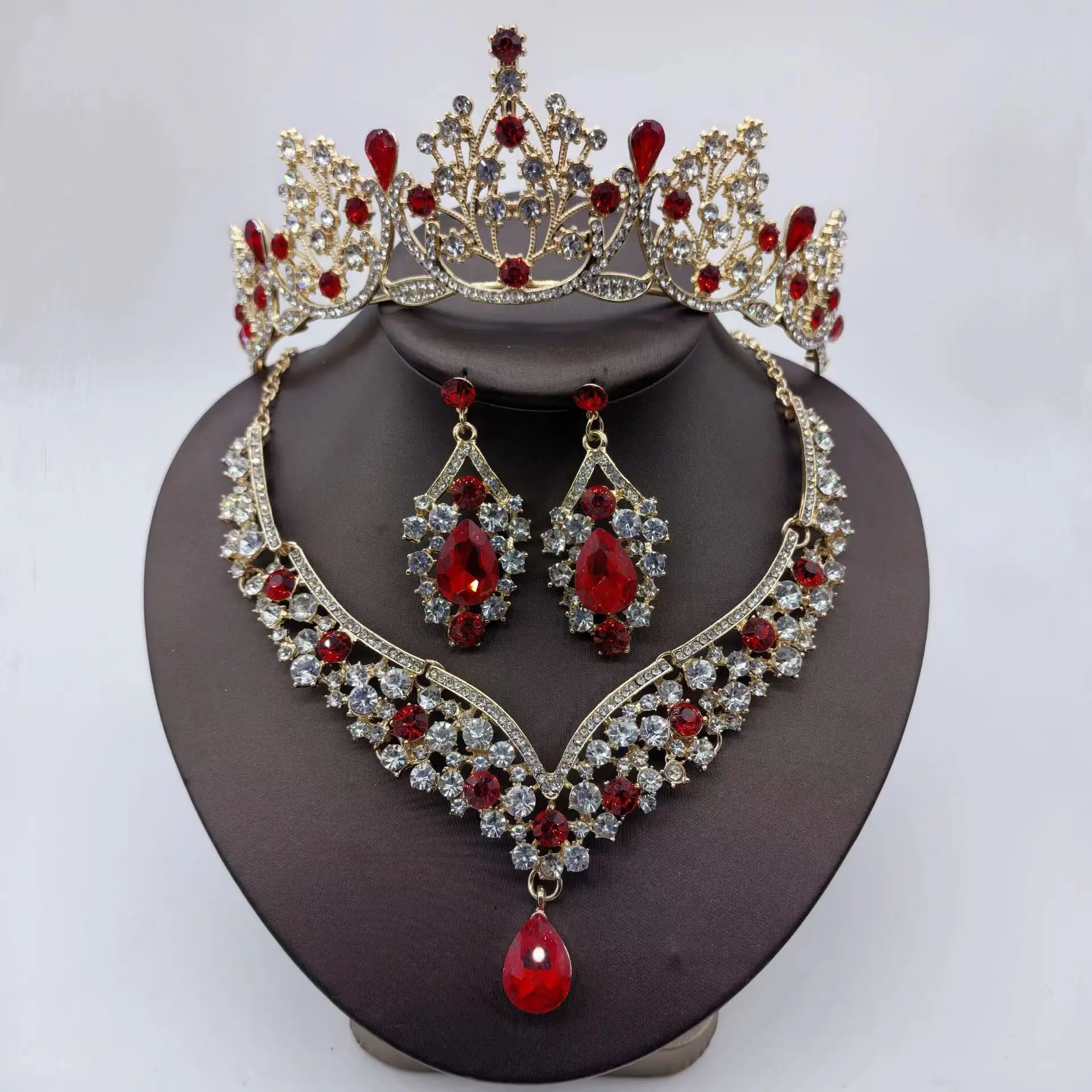 Bride Crown Three-Piece Set Wedding Hair Accessories Bridal Crown Tiara Necklace Earrings Jewelry Set