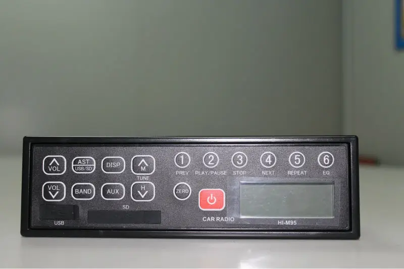 HIDAKA HI-M95 Dust Proof USB SD 12V 24V Auto Change 1Din AM FM MP3 Excavator Car Radio with Sleeve Case