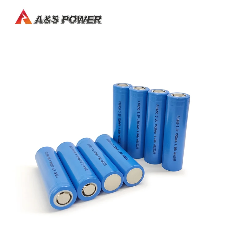 Factory direct sell lithium ion 3.2v 1500mah 18650 battery with Connector and Wires for flashlight