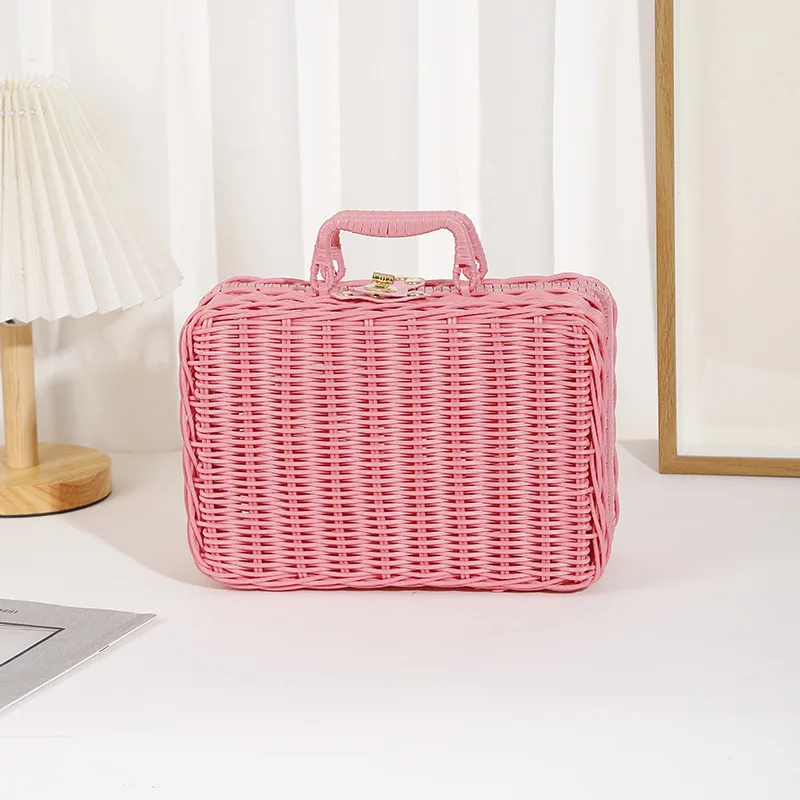 Wholesale Factory Direct Sale Handwoven White Picnic Storage Basket With Handle