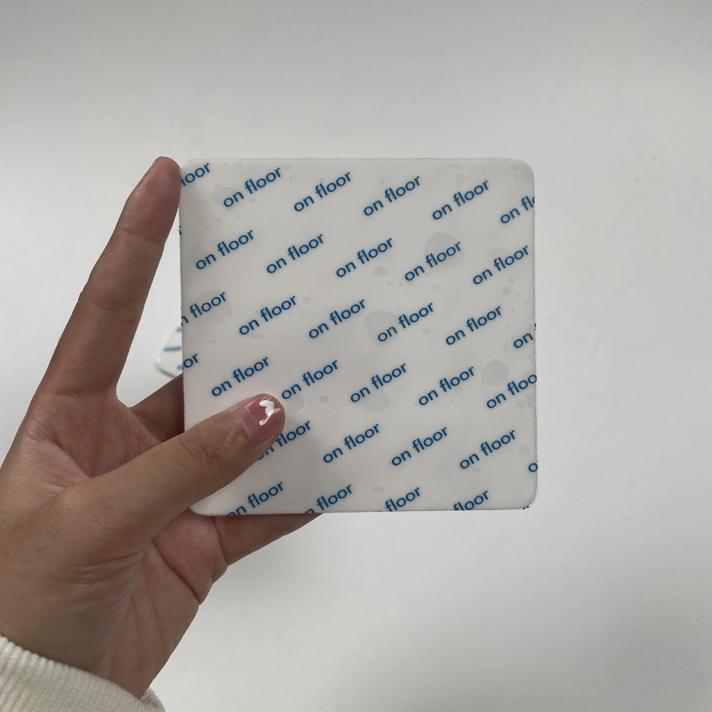 Long Anti-Slip Rug Grips Anti Curling Rug Gripper Premium Carpet Gripper washable gripper vacuum tech keep your bug in place