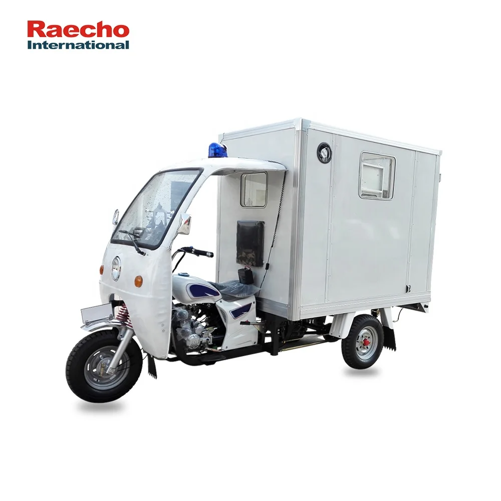 New Design Ambulance Tricycle with Large Load Capacity Hot Selling Medical Ambulance Car with LED Emergency Light