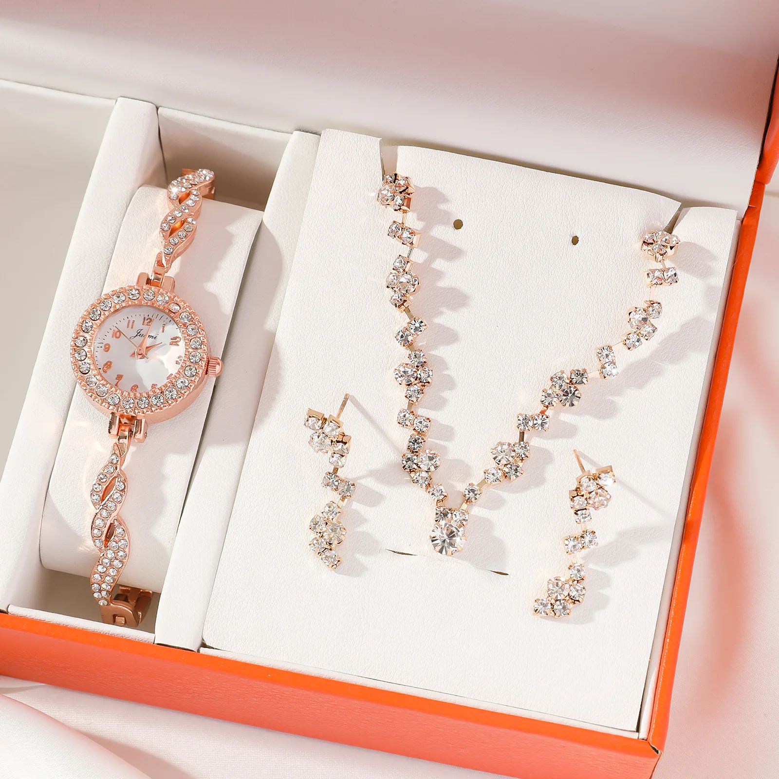 Fashion diamond-encrusted niche high-end jewelry bracelet wrist watch set for women