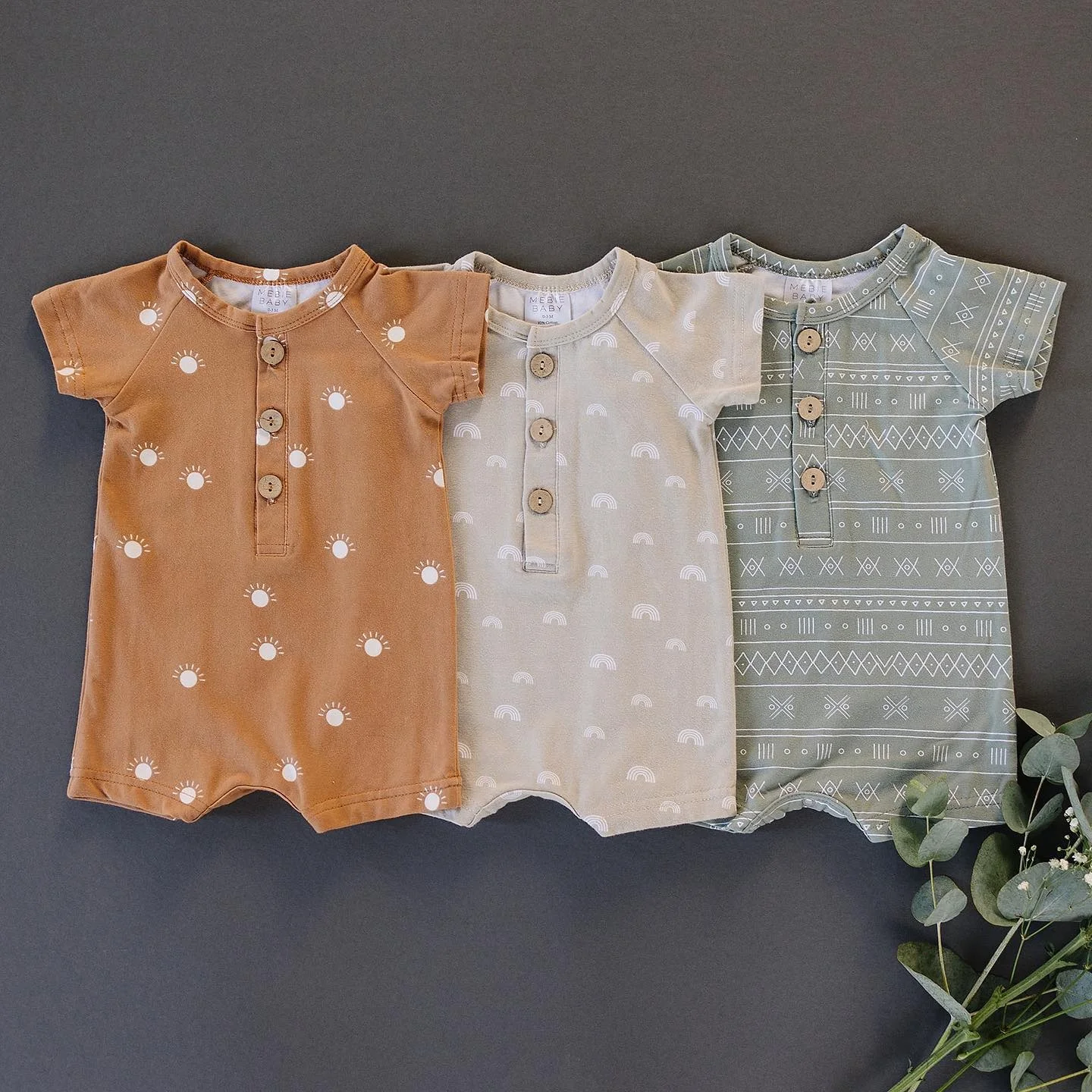 Wholesale Custom Baby Gender New Born Baby Boy Girl 100% Cotton Bodysuit Romper Jumpsuit