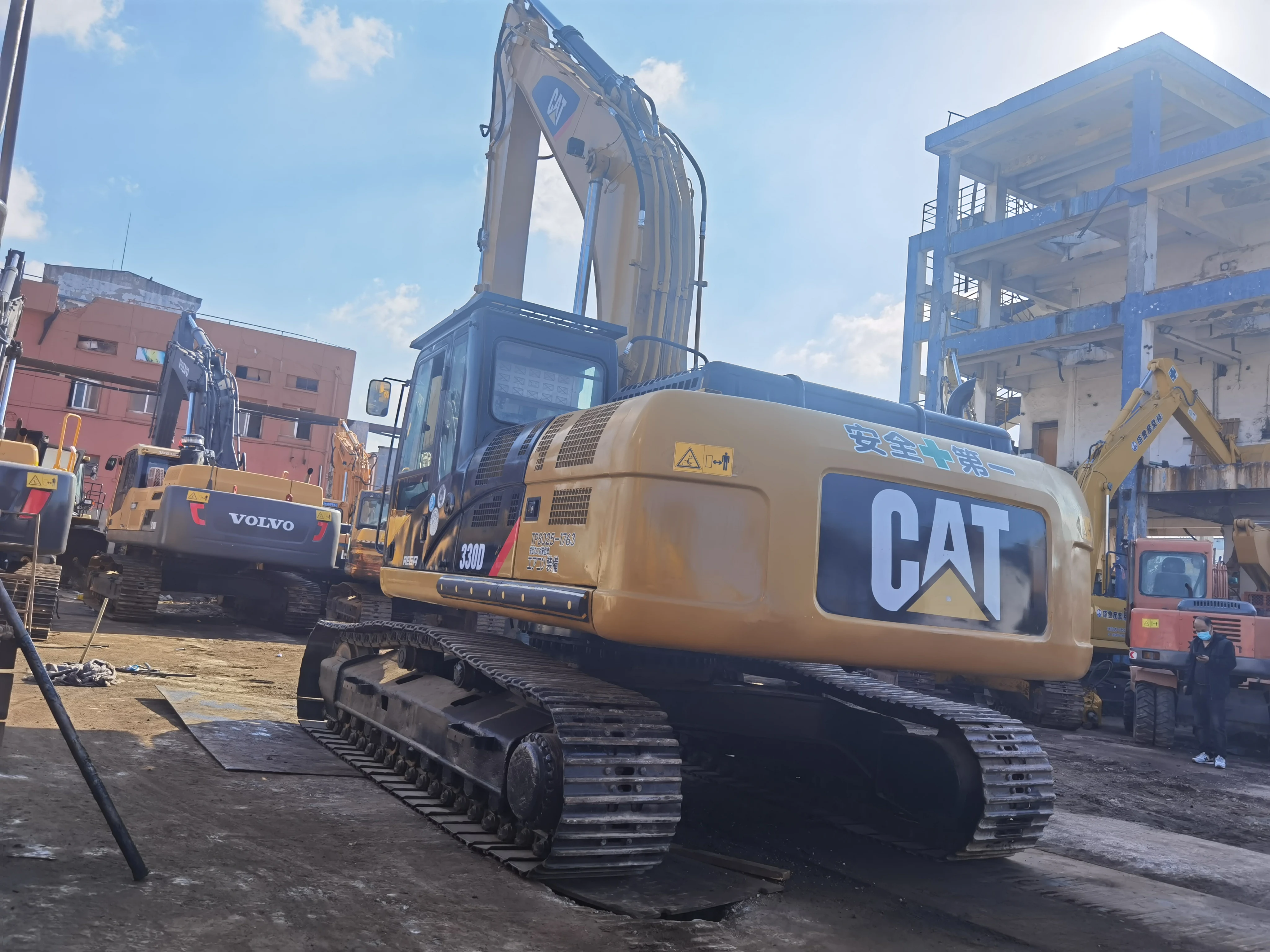 Экскаватор гусеничный 330D 330DL 330BL 325BL 325DL японский экскаватор модель 320 320d по лучшей цене