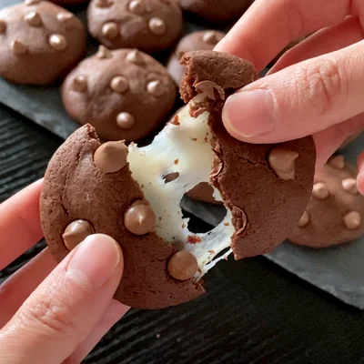 Commercial small cookie machine maker chocolate chips big 190g cookie stuffing machine