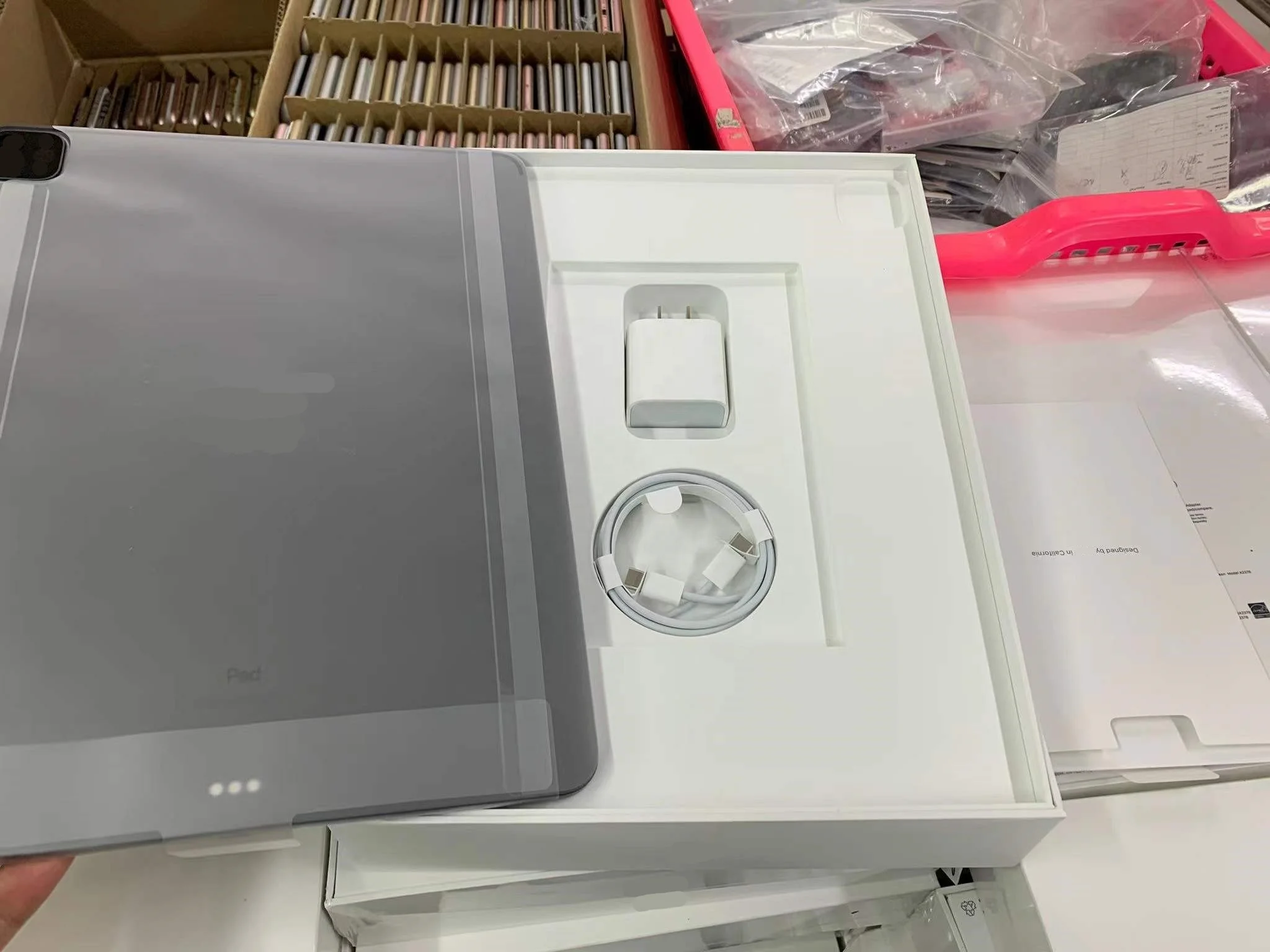 Hong Kong Ready Stock Wholesale large quantity 2020 A2229 model CPO original official refurbished tablet for ipad pro 12.9 inch