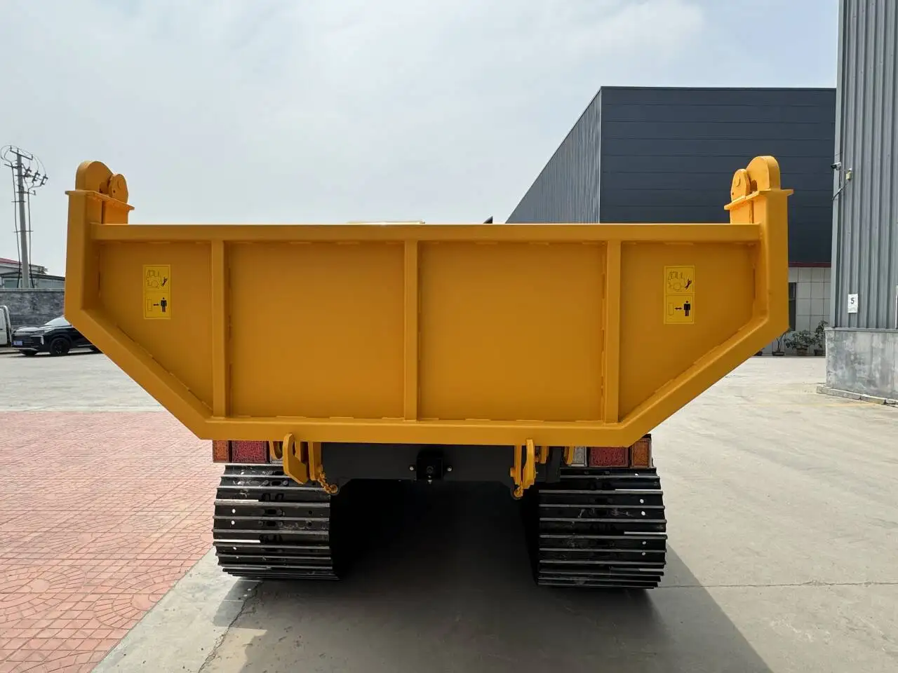 Crawler Truck Manufacturer Self Loading Seat-Mounted Mini Dumper Small Crawler Dump Truck