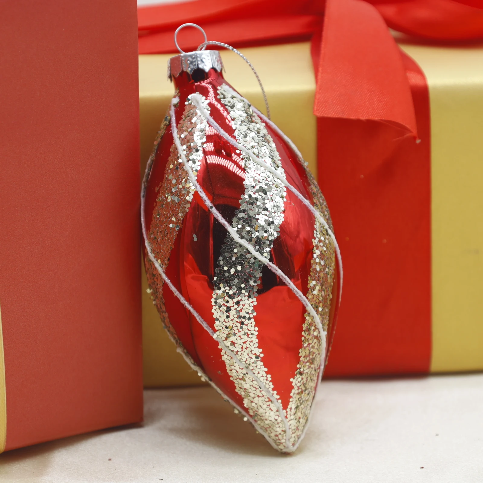 High Quality Christmas Tree Hanging Decoration Red Glass Ball for Christmas Gifts