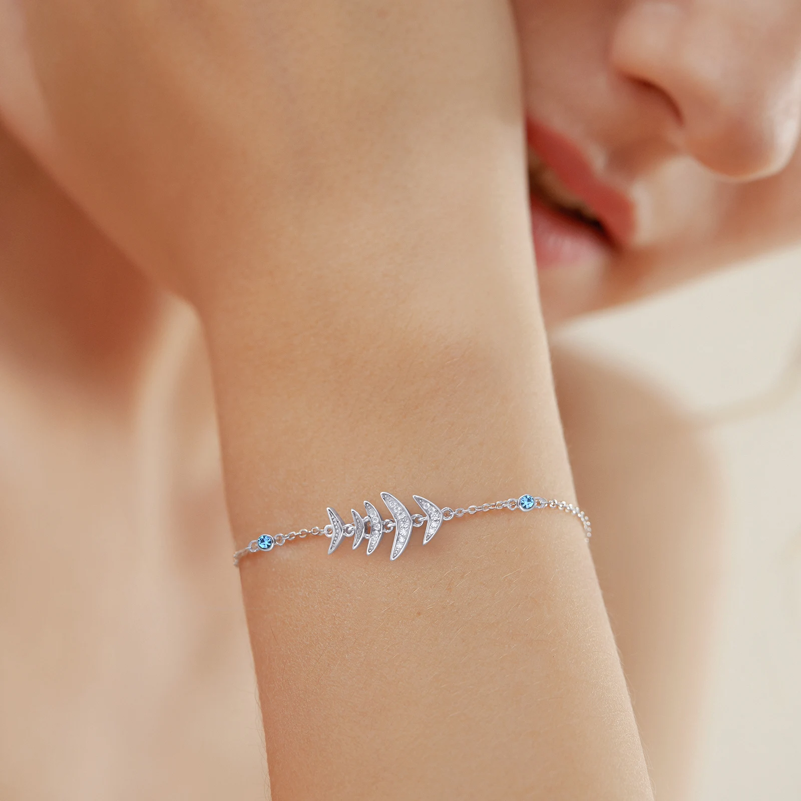CDE 925 Sterling Silver Personality Custom Zircon Fish Bone Bracelet For Women Gifts