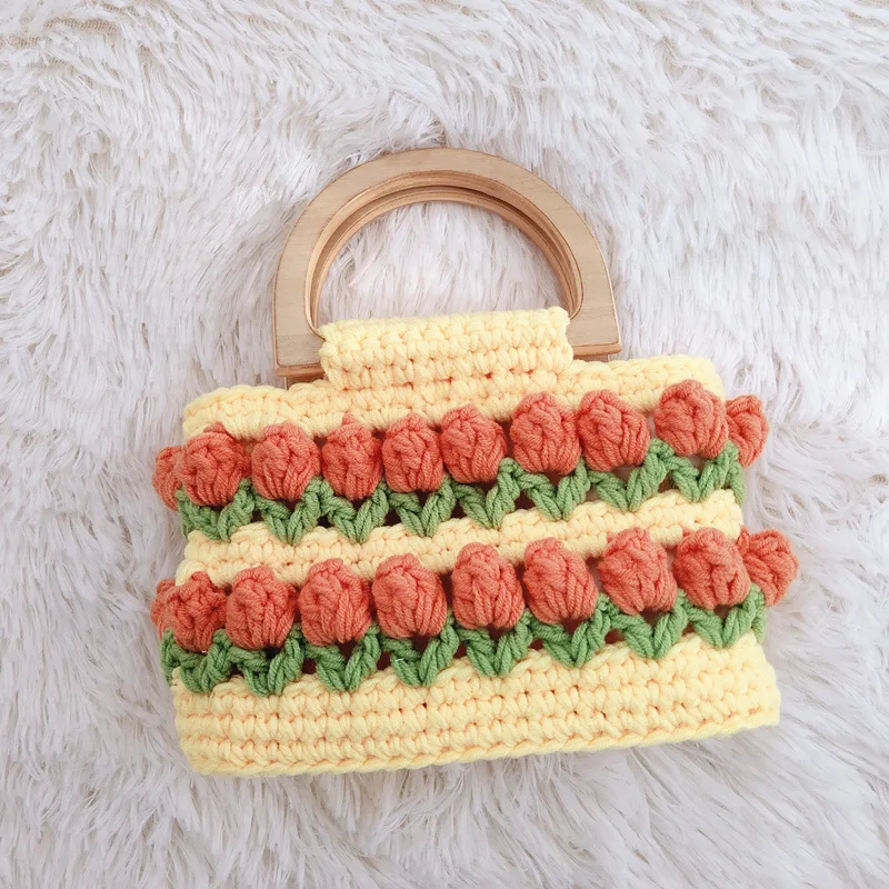 New design wooden handles small handbag cute girls yarn knitting crochet purses handmade crochet bag
