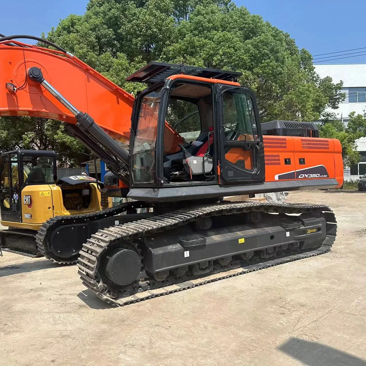 Original Doosan dx350lc used excavators for sale large rock broken equipment dx350 dh350 dh420 rc excavator for cheap sale