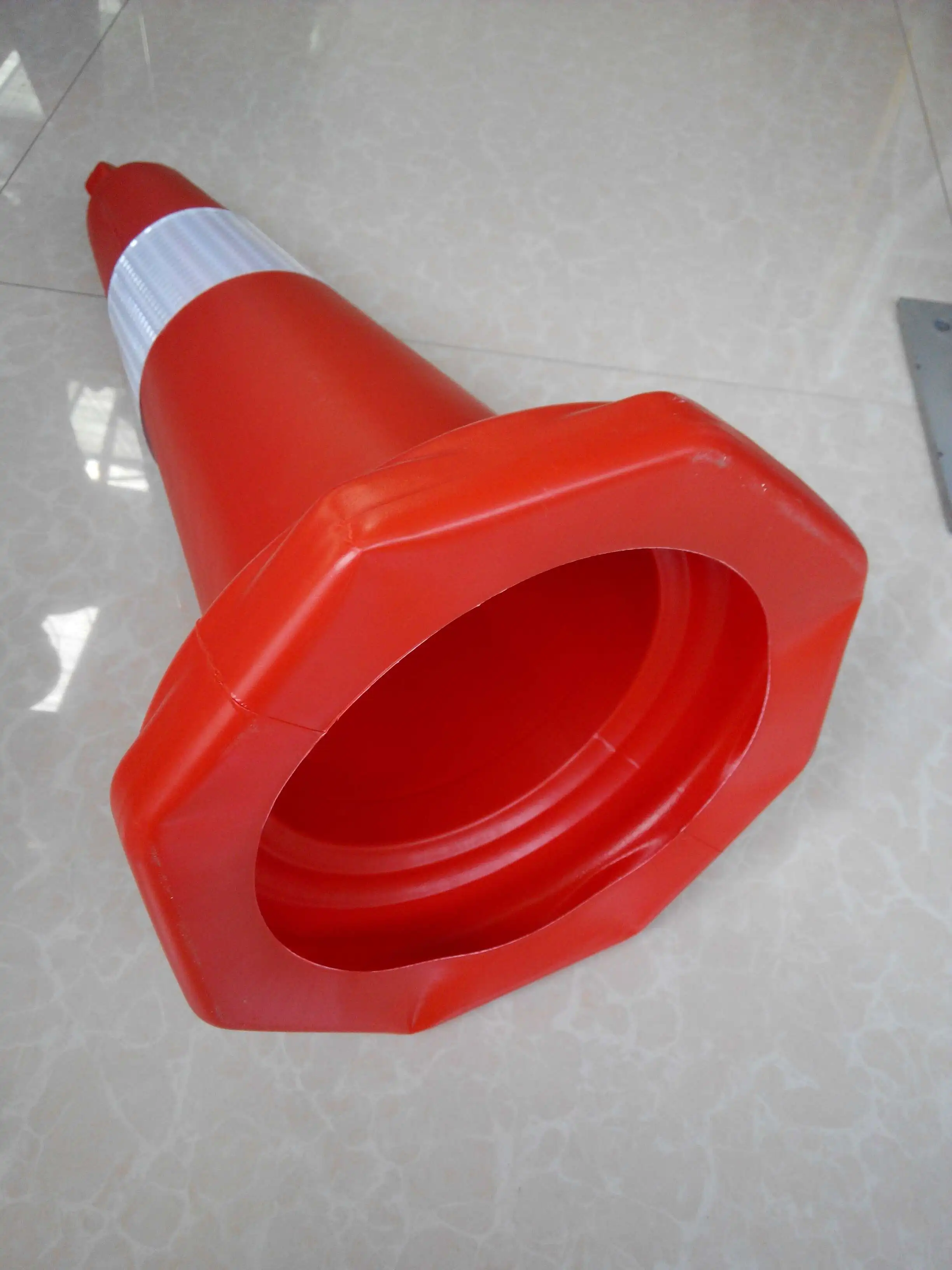 Road cone PE 680mm Small sand bottom ring cone safety warning reflective Emergency traffic Road cone