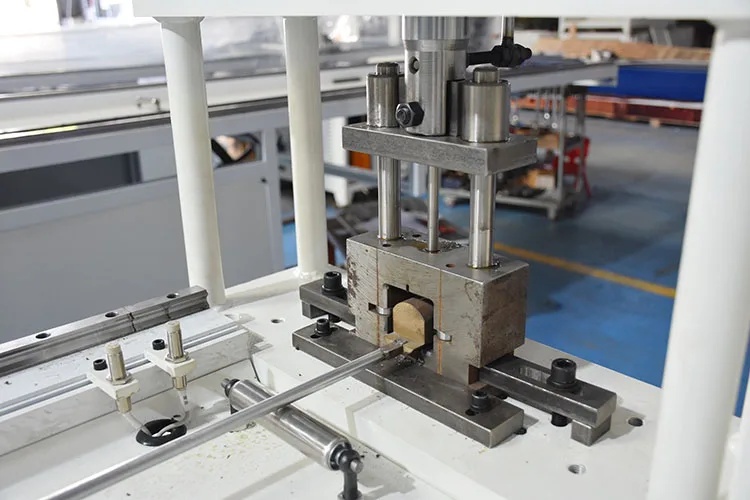 Automatic CNC 15 ton hydraulic steel square tube pipe angle hole punching machine