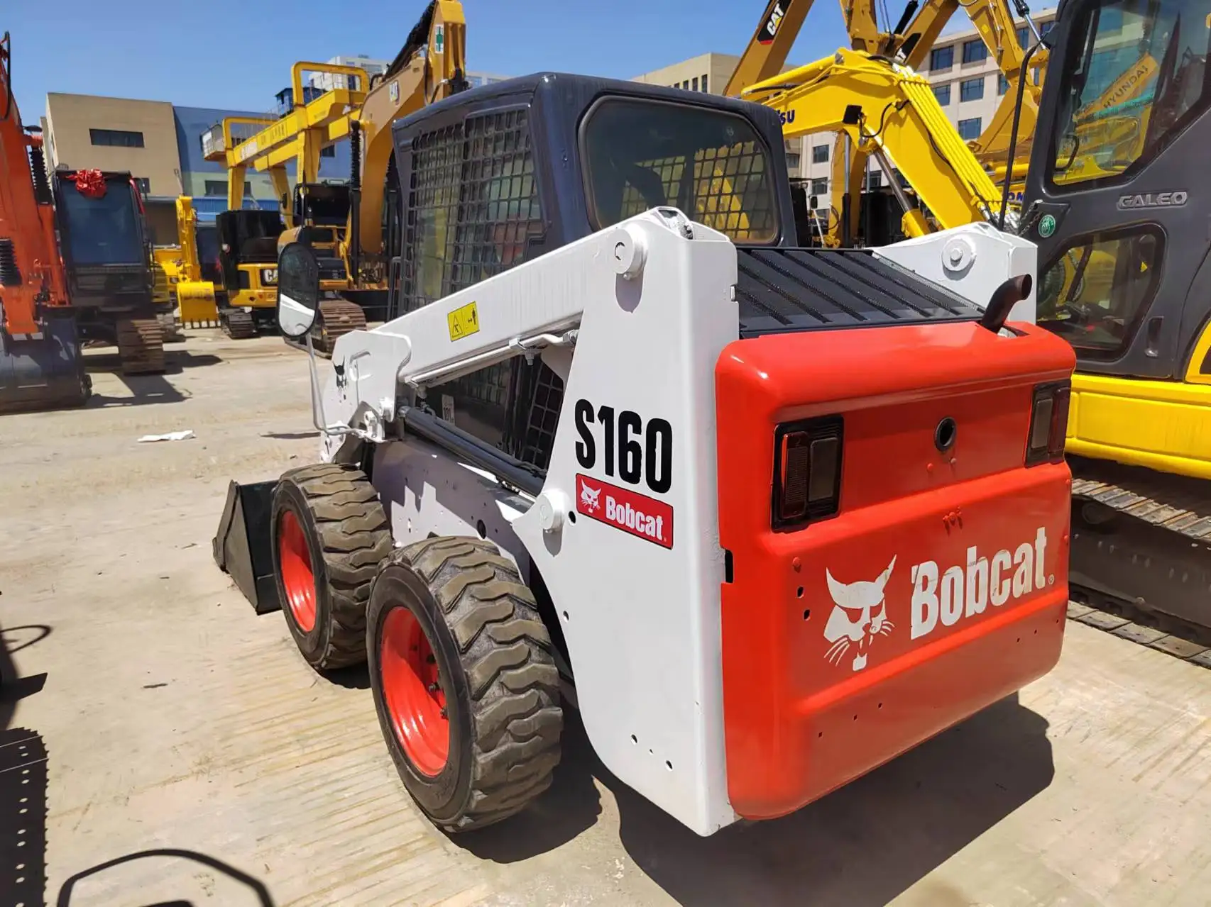 Экскаватор-погрузчик Bobcat S160 оригинальная покраска Строительная техника подержанный колесный погрузчик продажа