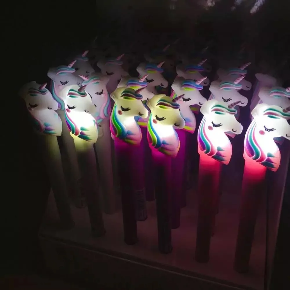 Детская шариковая ручка со светодиодной подсветкой и милым единорогом