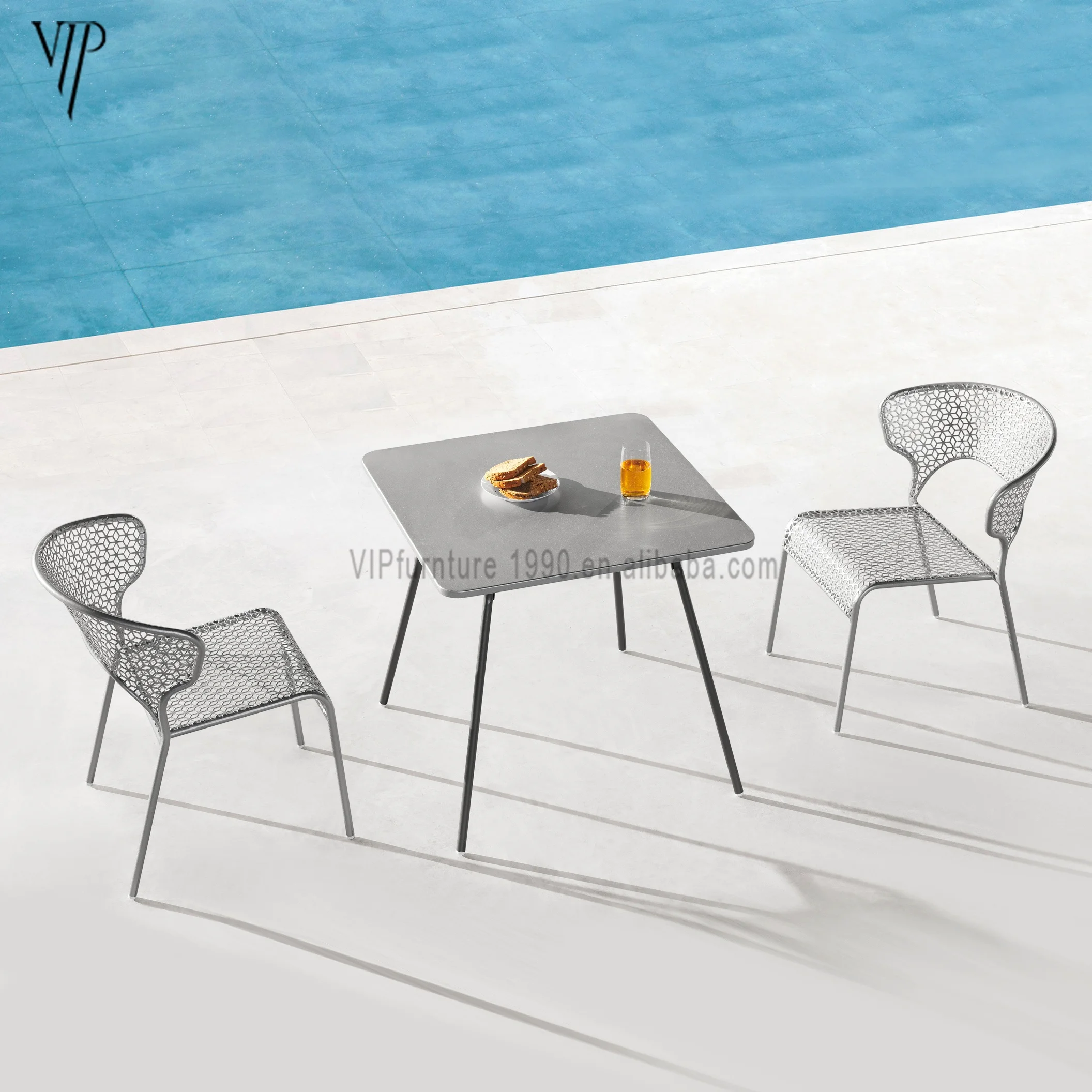 Popular metal iron Cafe Tables And mesh Chairs Bistro Commercial Outdoor Table Set