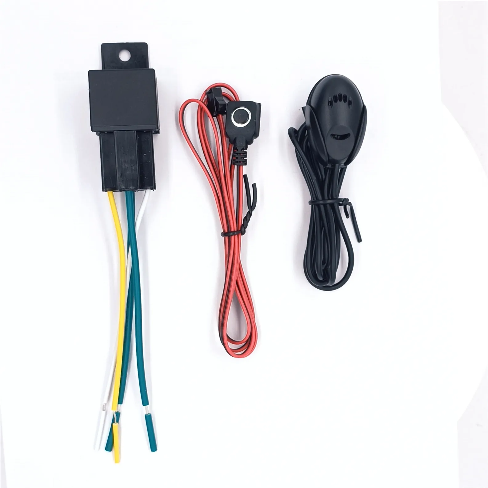 Most Popular Mobile Tracking 4g ET006 GPS tracker with remote control support searching Car and Vibration Alarm