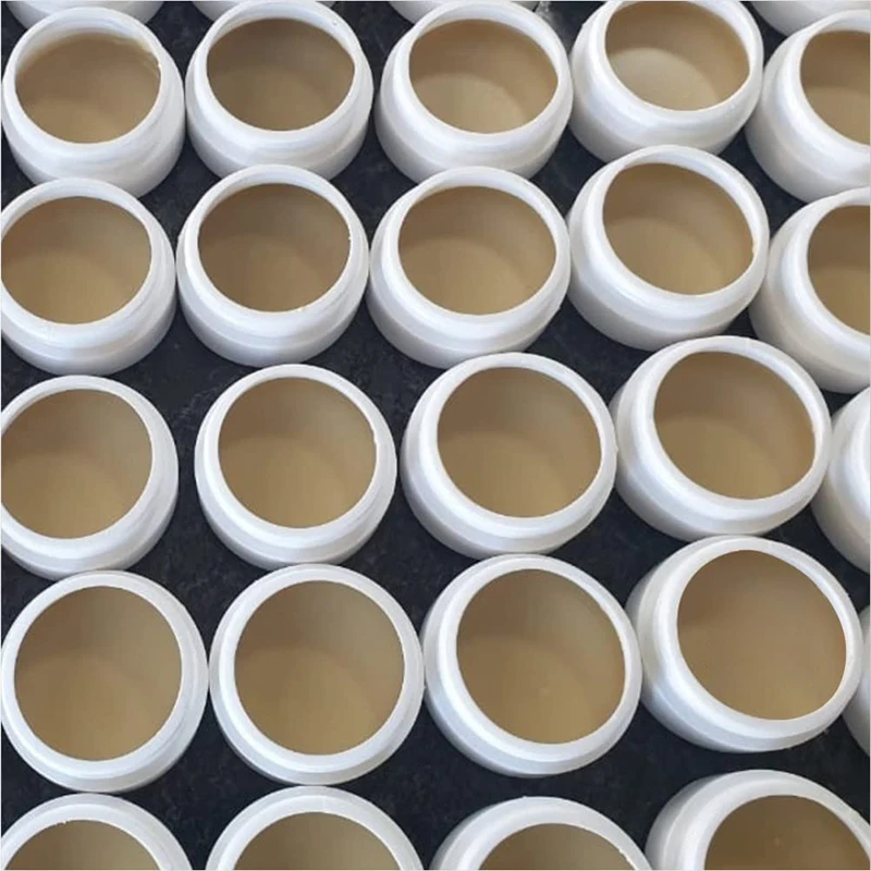 Private Label Dog Paw Balm Natural Dog Nose Heals Paw Wax Moisturizing Cracked Protectors Soothing Pad Lotion Pet Paw Balm