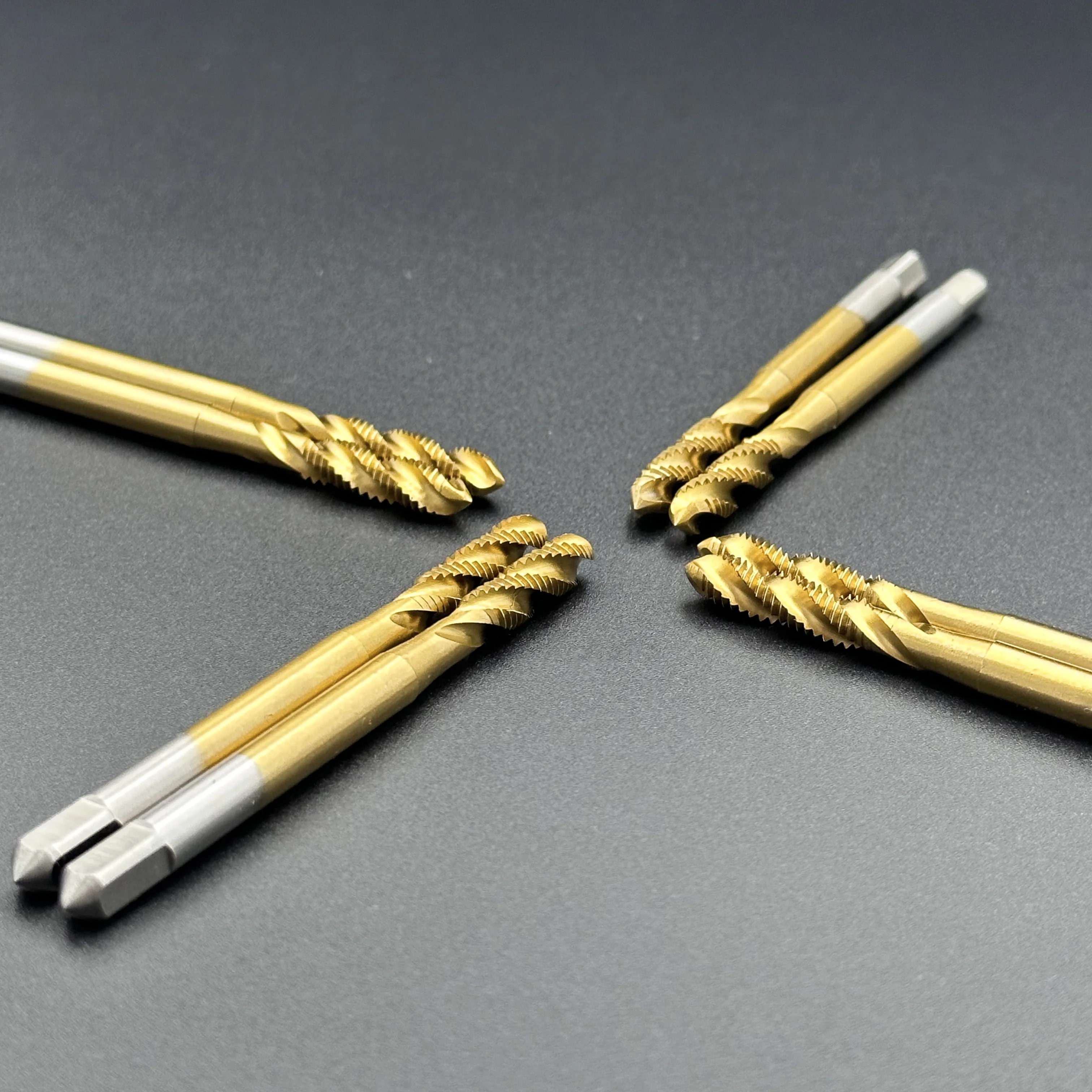 High Quality HSS Cutting Tool Spiral Flute Machine Taps for Threading