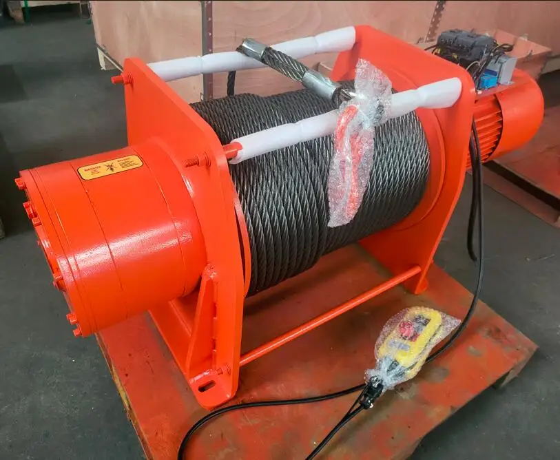 AME winch with wire rope.jpg