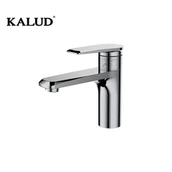 High grade good quality  chrome taps Single hole Single Handle Brass Faucet Water basin water taps faucets