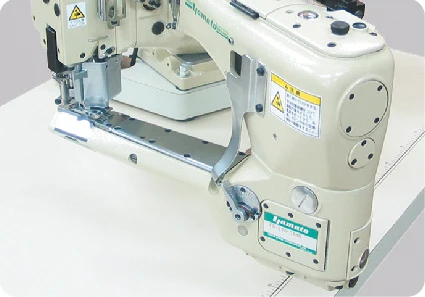 Used High Quality Yamato FD-62G series 4 Needle 6 Thread Flat-seamer  Feed-off-the-Arm Sewing Machine