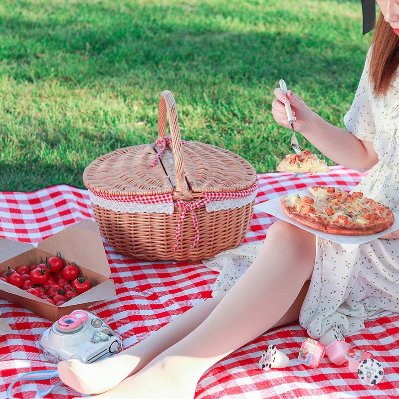 Hot Wicker Hand Basket Portable Picnic Basket Home Shopping Basket Food Container Carton Customized Logo Single