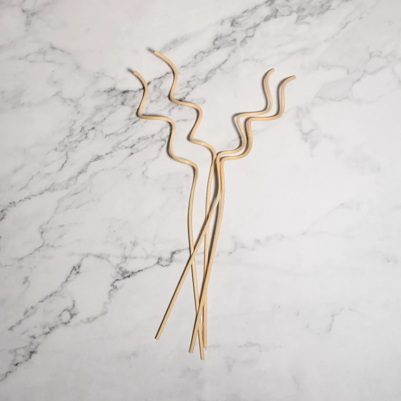 Natural Decoration eco friendly Curly Shaped Rattan Reed Diffuser Stick for Flameless Home Fragrance Reed Diffusers