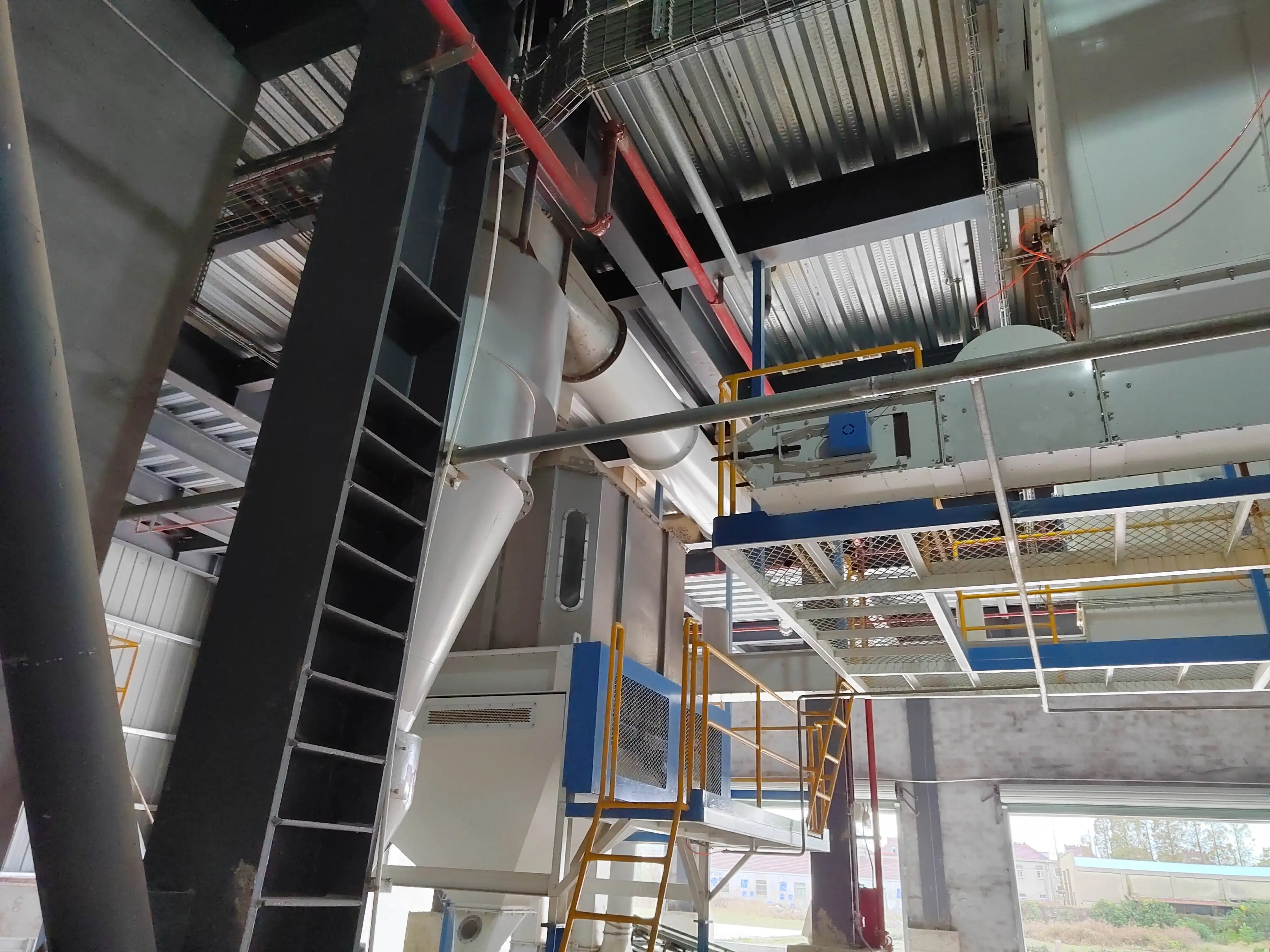 Yongli 1-2t/H Shrimp Aqua Feed Mill Shrimp Crab Fish Feed Production Line Floating Feed Pellet Machine