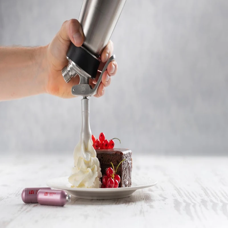 Amz Hot Selling Professional 500ml Aluminum Baking Cream Dispenser Whipped Cream Dessert Tools