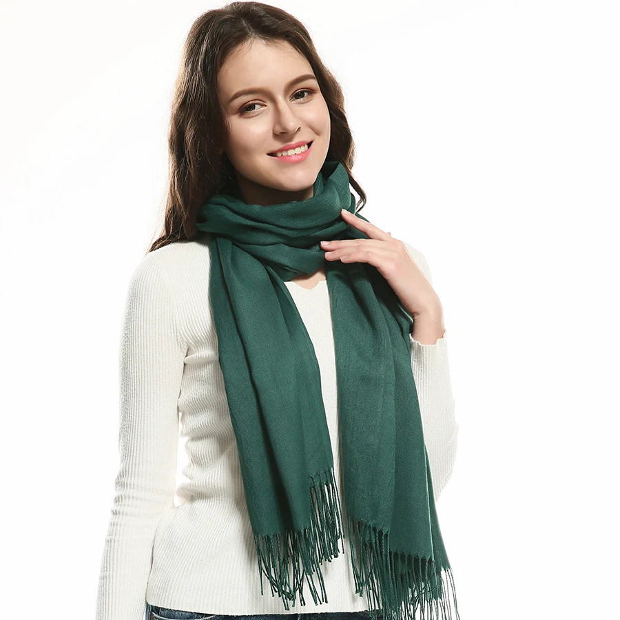 womans scarf in lots 2016